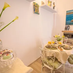 Il Principio Di Archimedeguest&art House Hébergement de vacances Syracuse